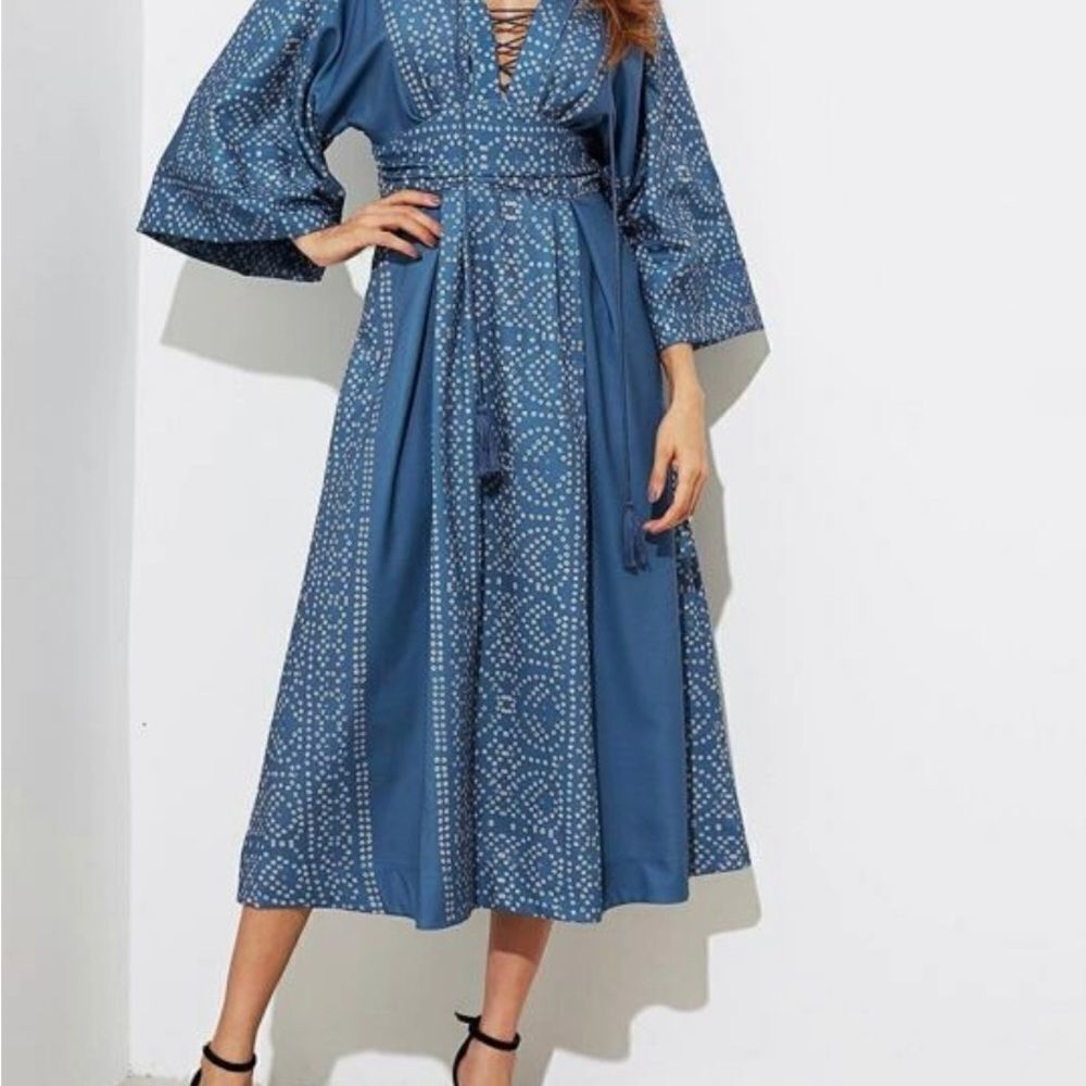 Free People modern kimono size 0 blue midi maxi long tassel boho